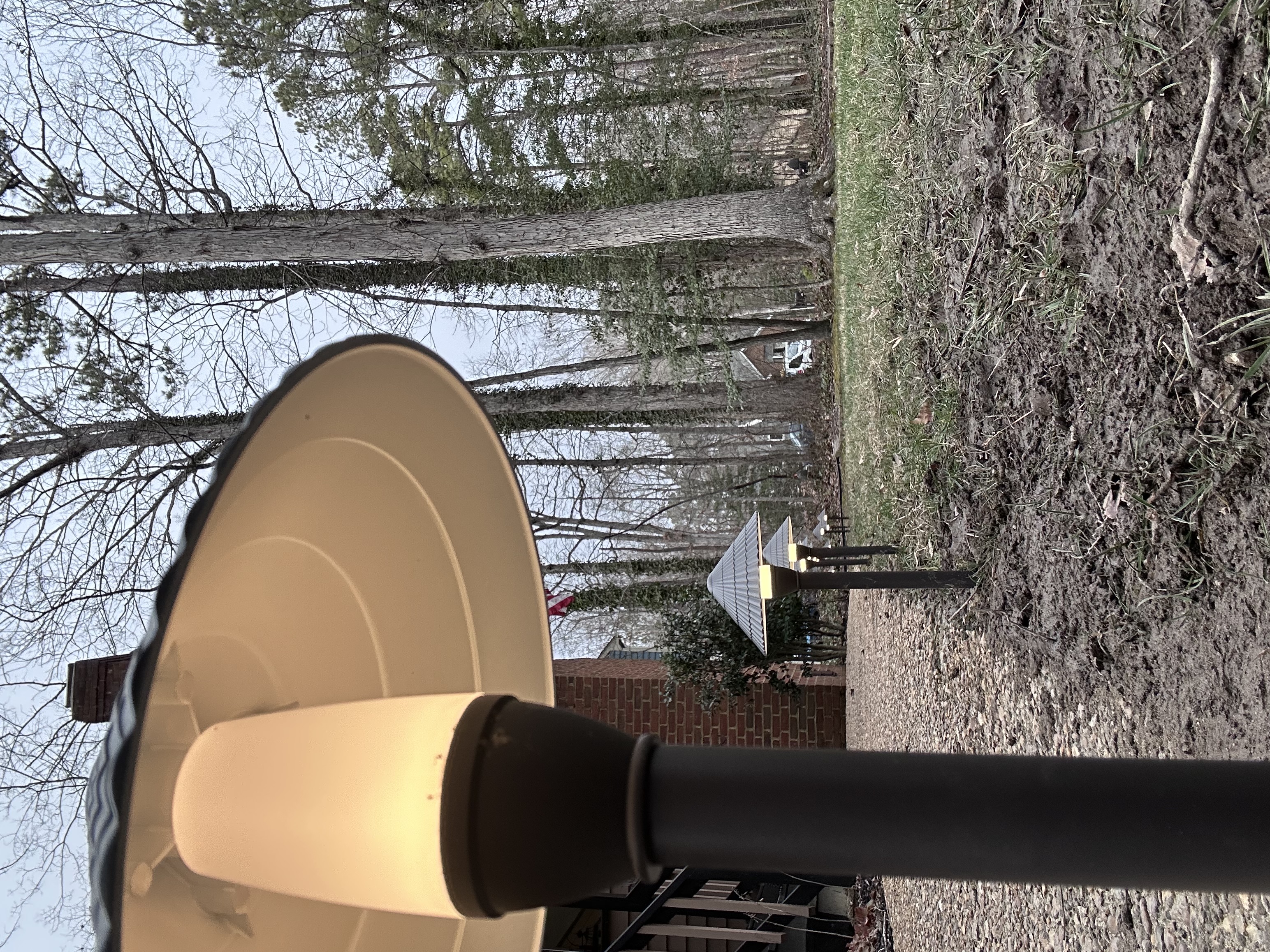 Landscape lighting installation